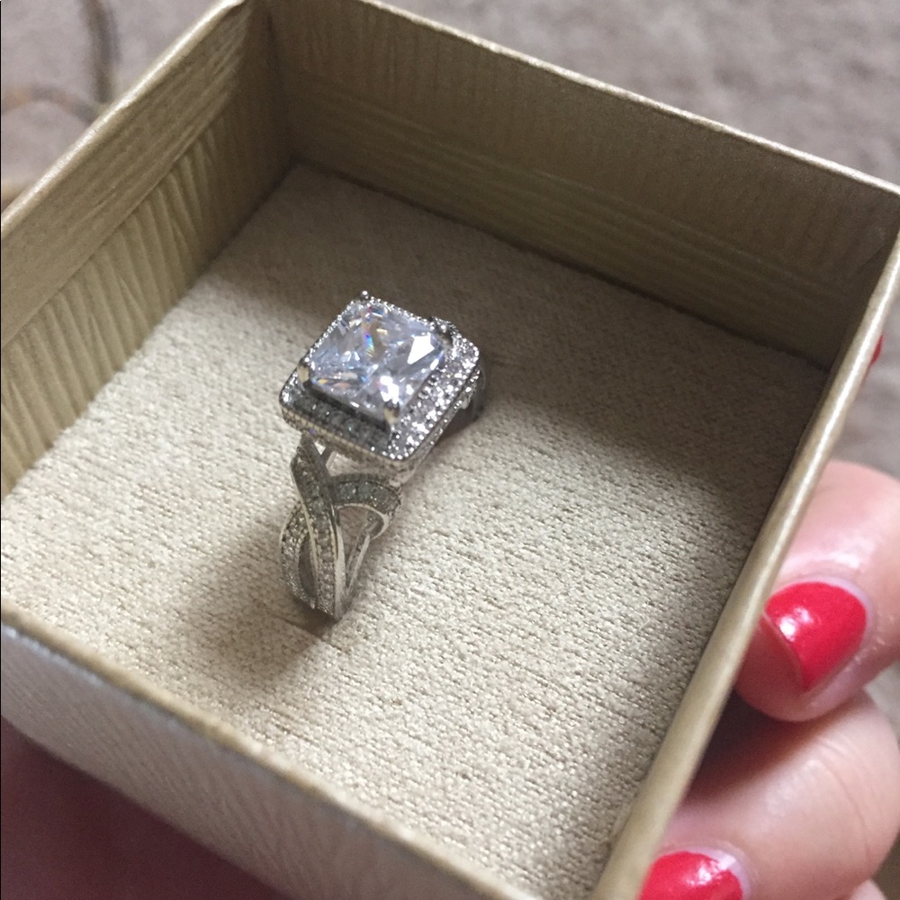 Costume Jewelry Ring